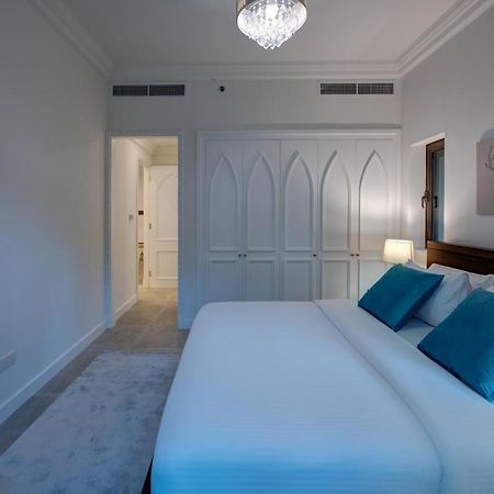 Durrani Homes - Arabian Luxury At Souk Al Bahar Besides Burj Khalifa & Dubai Mall Exterior photo