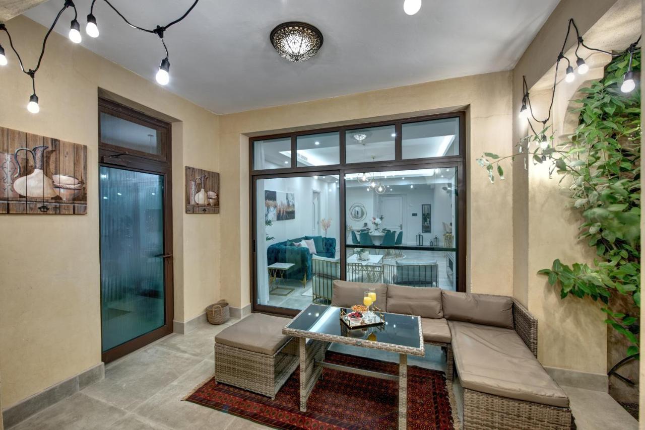 Durrani Homes - Arabian Luxury At Souk Al Bahar Besides Burj Khalifa & Dubai Mall Exterior photo
