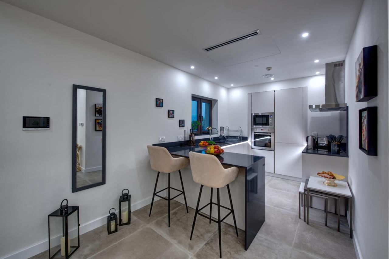 Durrani Homes - Arabian Luxury At Souk Al Bahar Besides Burj Khalifa & Dubai Mall Exterior photo
